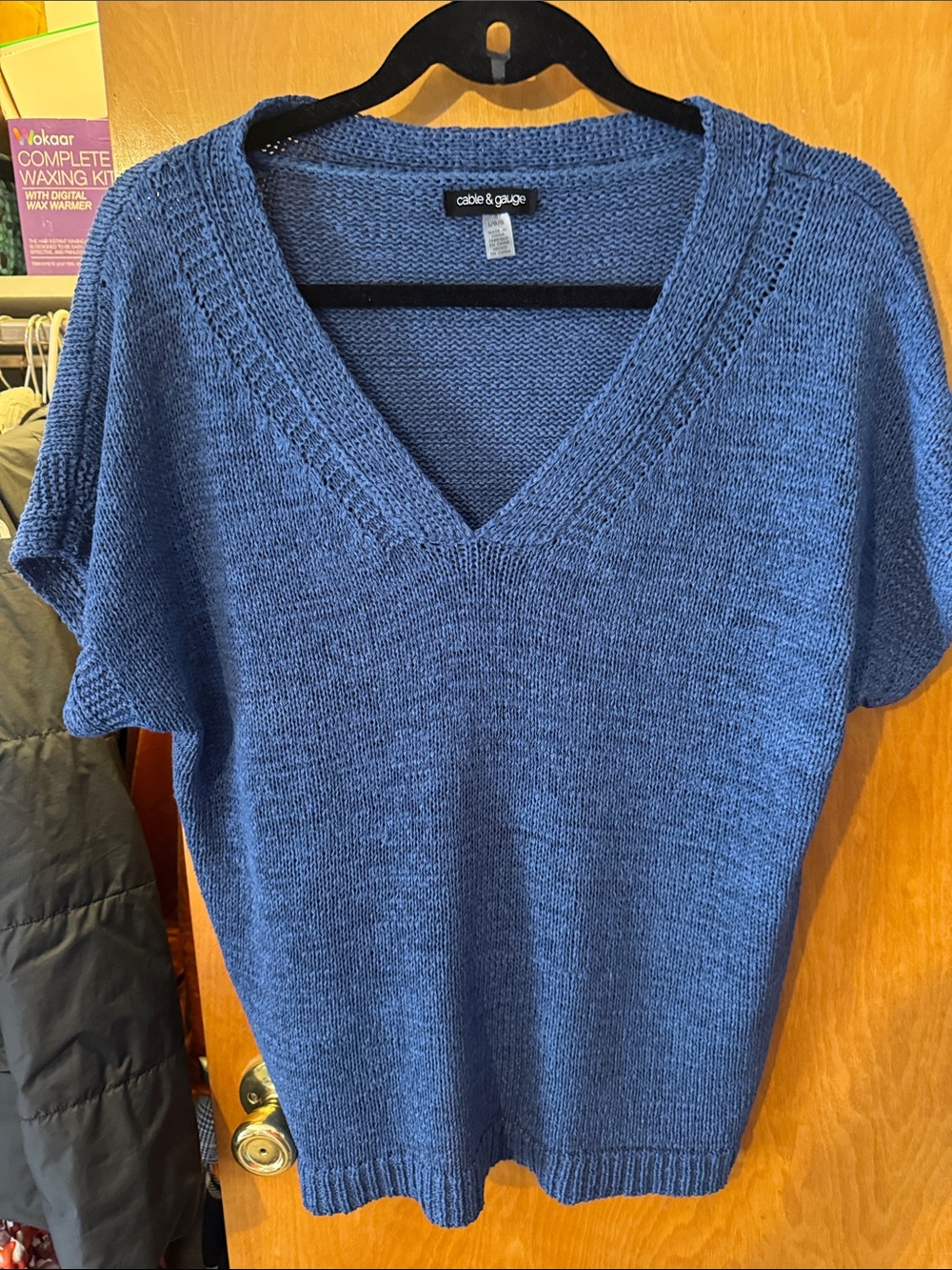 Cable & Gauge Blue V-Neck Short Sleeve Knit Sweater